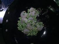 豌豆虾仁做法图解5)