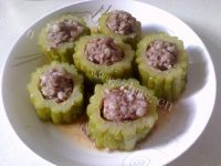 苦苦的蒸苦瓜酿做法图解7)