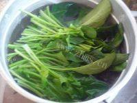 家常蛋煎菠菜做法图解3)