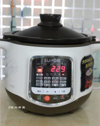 自制土茯苓排骨汤做法图解6)