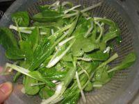 家常菜蒜蓉小白菜做法图解2)