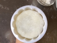 自制红豆沙冰皮月饼做法图解13)