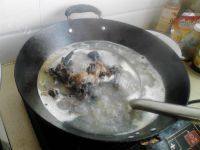 营养美食之鸡肉炖土豆做法图解2)