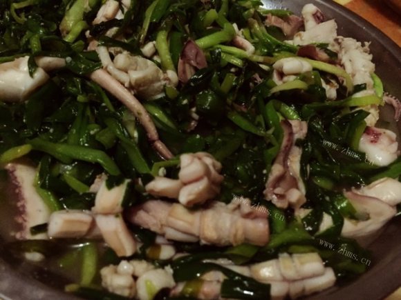 喷香的韭菜炒鱿鱼