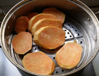 滋补的红薯丸子做法图解3)