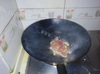 家常菜芹菜肉丝做法图解6)