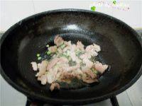 家常菜彩椒肉片做法图解4)