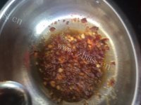 回味无穷的豆瓣酱炒空心菜做法图解3)