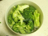 好吃的素烧西兰花做法图解1)