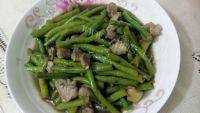 家常菜豆角炒瘦肉
