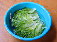 低脂少油酸蒜白灼生菜做法图解1)