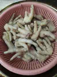 美味臭干凤爪做法图解1)