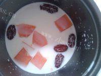 牛奶红枣炖木瓜的做法图解四