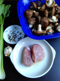 好吃的香菇炒肉做法图解1)