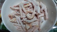 色香味俱全的泡椒凤爪做法图解1)