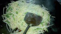 家常菜炝炒土豆丝做法图解6)