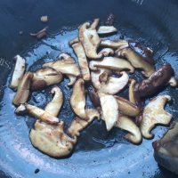 家常菜香菇炒油菜做法图解4)