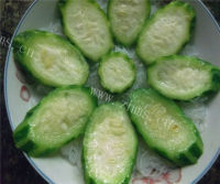 家常菜丝瓜蒸粉丝做法图解8)