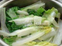 家常菜清炒黄心菜做法图解6)