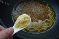 飘香咖喱奶酪牛肉粉做法图解4)