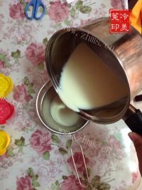 美味的意式鲜奶酪做法图解6)