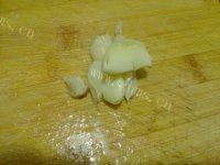 在家做的四季豆炒肉做法图解3)