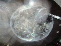 香鲜至极的紫菜蛋汤做法图解2)