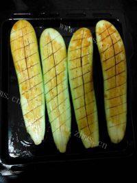 香鲜至极的蒜蓉烤茄子做法图解6)
