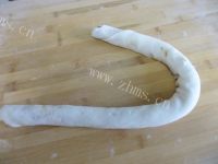 自制芝麻酱烧饼做法图解7)
