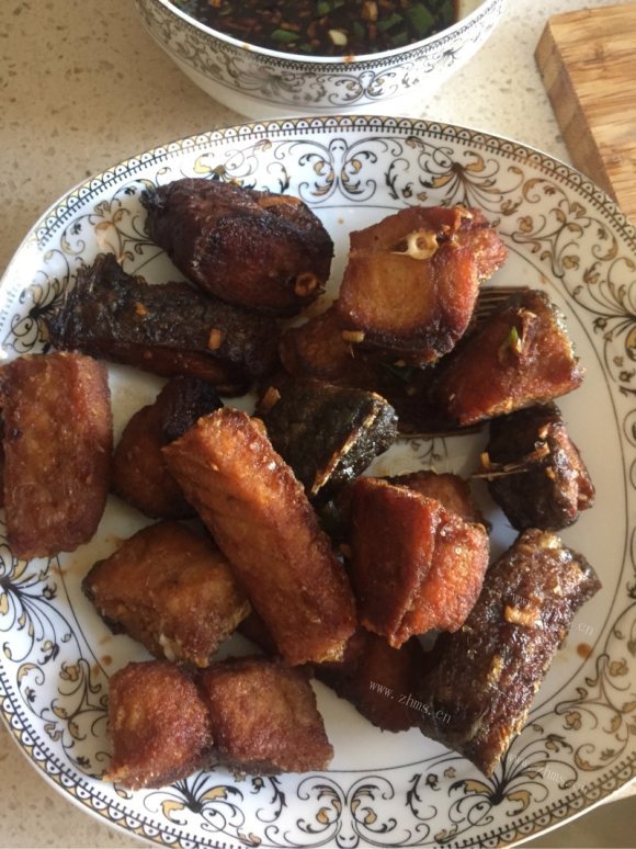 特下饭的酥鱼