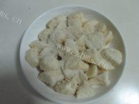 好吃的剁椒鸡腿蒸芋头做法图解5)