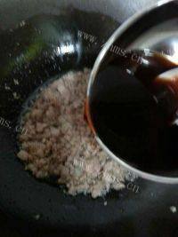 家常菜蚝油肉末茄子做法图解12)
