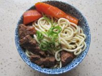 喷香的红烧牛肉面