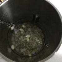 美味早餐黑芝麻糊做法图解4)