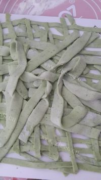 美味的蔬菜面做法图解11)