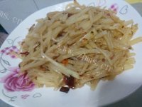 鲜美可口的酸辣土豆丝做法图解9)