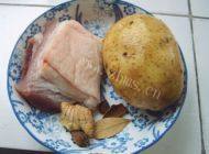 「绿色食物」土豆烧肉做法图解1)