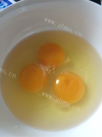 美味营养的榴莲千层蛋糕做法图解2)