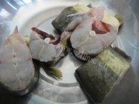 家常鲶鱼炖豆腐做法图解2)