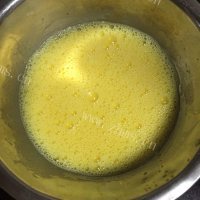 喷香的可可戚风蛋糕做法图解4)