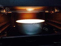 自制黑芝麻戚风蛋糕做法图解16)