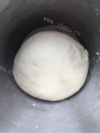 自制红豆沙面包做法图解2)