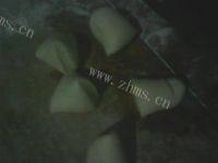 特下饭的玫瑰花馒头做法图解3)