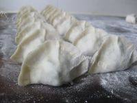 好吃的茄子鸡蛋饺子做法图解11)