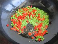 家常菜毛豆炒鸡蛋做法图解6)