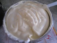 色香味浓的戚风蛋糕做法图解10)
