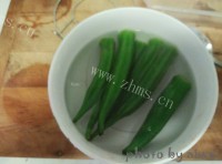 自制银耳番茄秋葵汤做法图解5)