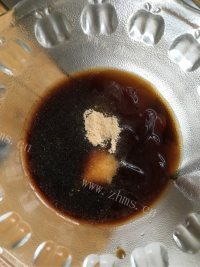 美味的红烧鸡翅根做法图解2)