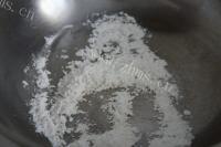 好吃的紫薯冰皮月饼做法图解7)