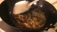 正宗韩式干辣椒烧鲫鱼干做法图解11)